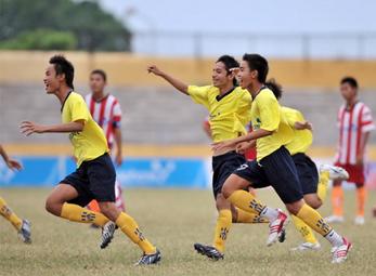 Ra mắt nhà tài trợ Giải bóng đá U-15 quốc gia