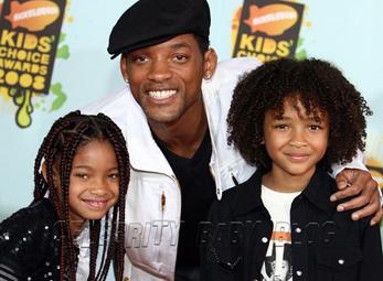 Những cặp bố con đình đám nhất làng nhạc thế giới