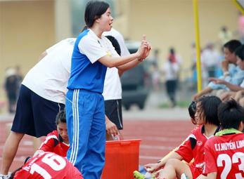 Bóng đá nữ Việt Nam: Những mảnh đời sau sân cỏ