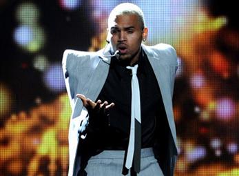 Chris Brown thắng lớn tại BET 2011