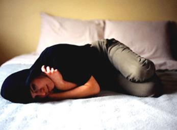 Nhân viên nữ ăn mặc hớ hênh, thiếu từng trải: Dễ bị xâm hại