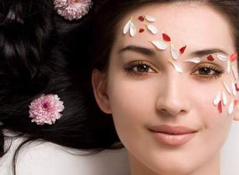 6 nguyên nhân khiến da xỉn màu, kém sắc