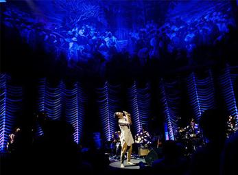 Tùng Dương mở màn Dự án âm nhạc BHV 2011