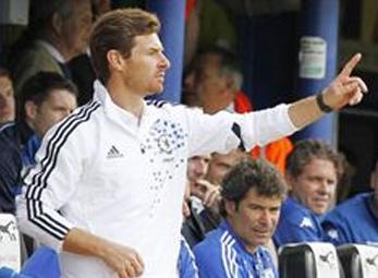 Chelsea: Thầy mới, lối chơi cũ