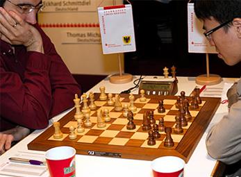 Lê Quang Liêm hòa với kỳ thủ dẫn đầu tại giải Dortmund