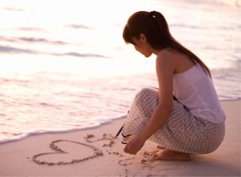 Bố mẹ là hai người lính canh, tôi thành... gái già