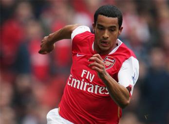 Arsenal thiệt quân trước mùa giải mới