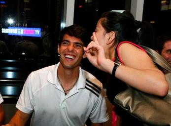 Sao Real gây quỹ từ thiện tại Trung Quốc