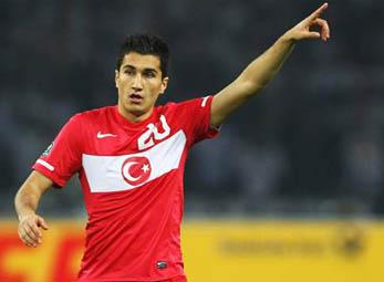 Real Madrid nhận tin vui: Nuri Sahin trở lại tập luyện