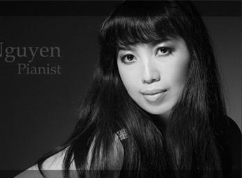 Bích Trà giữa đời thường