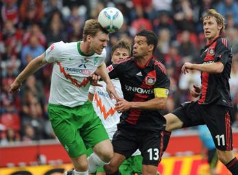 Bundesliga: Thủng lưới phút 90