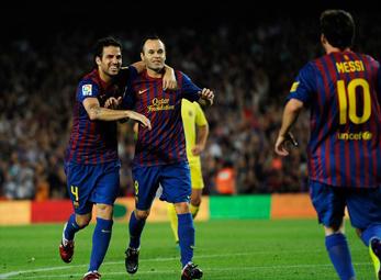 Barca lợi hại hơn khi chơi tiqui taca theo sơ đồ 3-4-3 ?