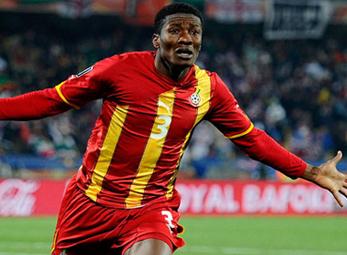 Tiền đạo Asamoah Gyan lập kỉ lục thế giới
