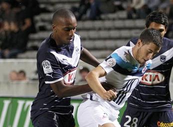 Video Bordeaux - Lille: Một mình Eden Hazard là chưa đủ