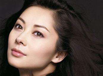 Bí quyết giữ làn da đẹp ở độ tuổi 40 