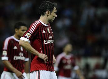 Bão chấn thương cuốn trôi Scudetto của Milan?