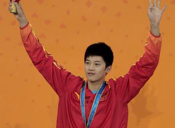 Bơi lội thế giới: Wang Shun phá kỷ lục châu Á