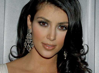 Kim Kardashian "chiếm ngôi" phiền toái nhất Mỹ