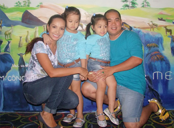 Sao Việt tưng bừng đưa con đi xem Vua Sư Tử 3D