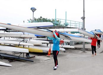 Giải rowing Vô địch thế giới: Chưa đấu đã thua