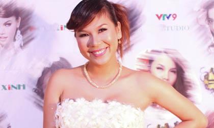 Những bà bầu sắp 'vỡ chum' của showbiz Việt
