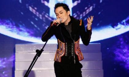 Tùng Dương hát cùng ban nhạc Jazz hàng đầu châu Á