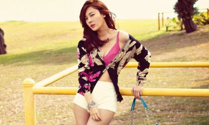 Kim Ha Neul đầy sức hút trên tạp chí
