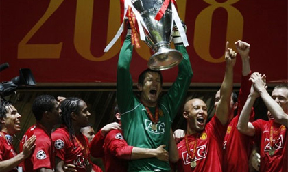 Huyền thoại MU và Cúp NH Anh sắp tới Việt Nam