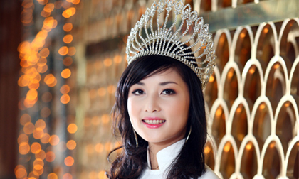 Mềm lòng trước vẻ yêu kiều của hoa hậu Triệu Thị Hà