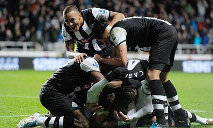 Cầu thủ gốc Việt mang thảm họa đến cho M.U