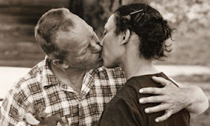 Chuyện tình yêu thay đổi nước Mỹ