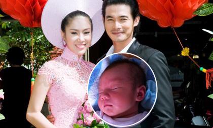 Lộ ảnh con trai kháu khỉnh của Quách Ngọc Ngoan