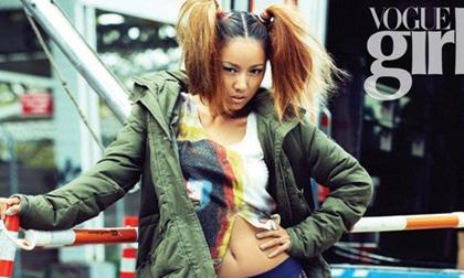 Lee Hyori nhí nhảnh với tóc rối hai bên