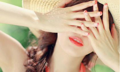 BS ơi, màng trinh có hình dạng như thế nào ạ?