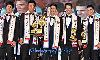 Quang Huân về nhì giải Trang phục dân tộc đẹp nhất tại Manhunt 2012