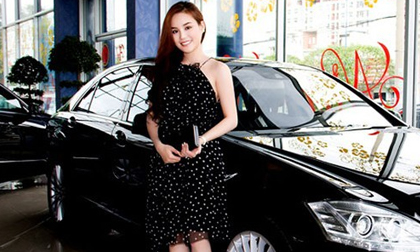 Những mỹ nhân Việt được chú ý nhờ... "khoe của"