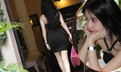 Ngọc Trinh rạng ngời cả một góc phố Hà Nội