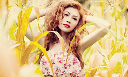 Ngắm Uyên Trang quyến rũ với hình ảnh mới