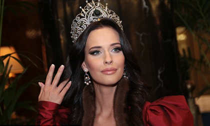 Miss Earth 2012: Thí sinh Nga gọi nước mình là "kẻ ăn xin"