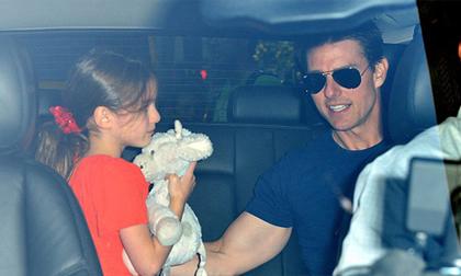 Tom Cruise gặp lại con gái sau nhiều tháng xa cách