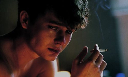 Ngủ với gái làng chơi, mang nỗi hận một đời