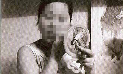 Mang bầu 8 tháng, già rụng răng vẫn bán dâm ở Hà Nội