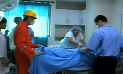 Cô bé 10 tuổi sinh con gây chấn động thế giới