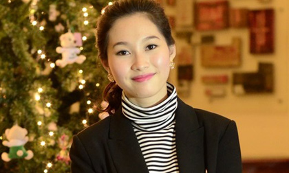 HH Thu Thảo khoe vẻ đẹp giản dị giữa gió đông Hà Nội