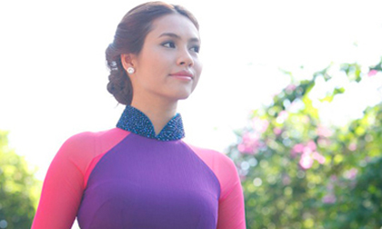 Hoàng My ngất hơn 2 tiếng vì bị... cua kẹp