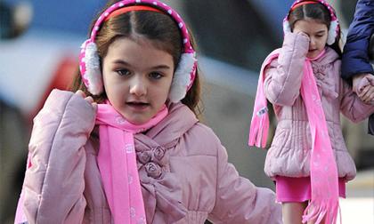 Suri xinh đẹp như công chúa mùa đông