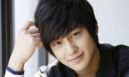 Trai đẹp "ngoại nhập" ngập tràn màn ảnh Trung 2012