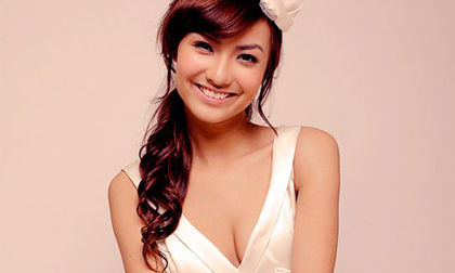 Clip: Sao Việt chúc mừng ngày Valentine