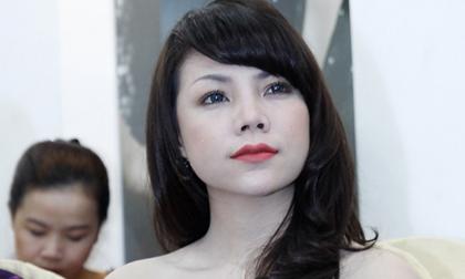 Trà Ngọc Hằng đẹp dịu dàng một cách lạ lùng