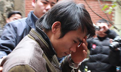 Video: Giáp mặt nghi phạm giết chủ hiệu vàng Vững Bắc